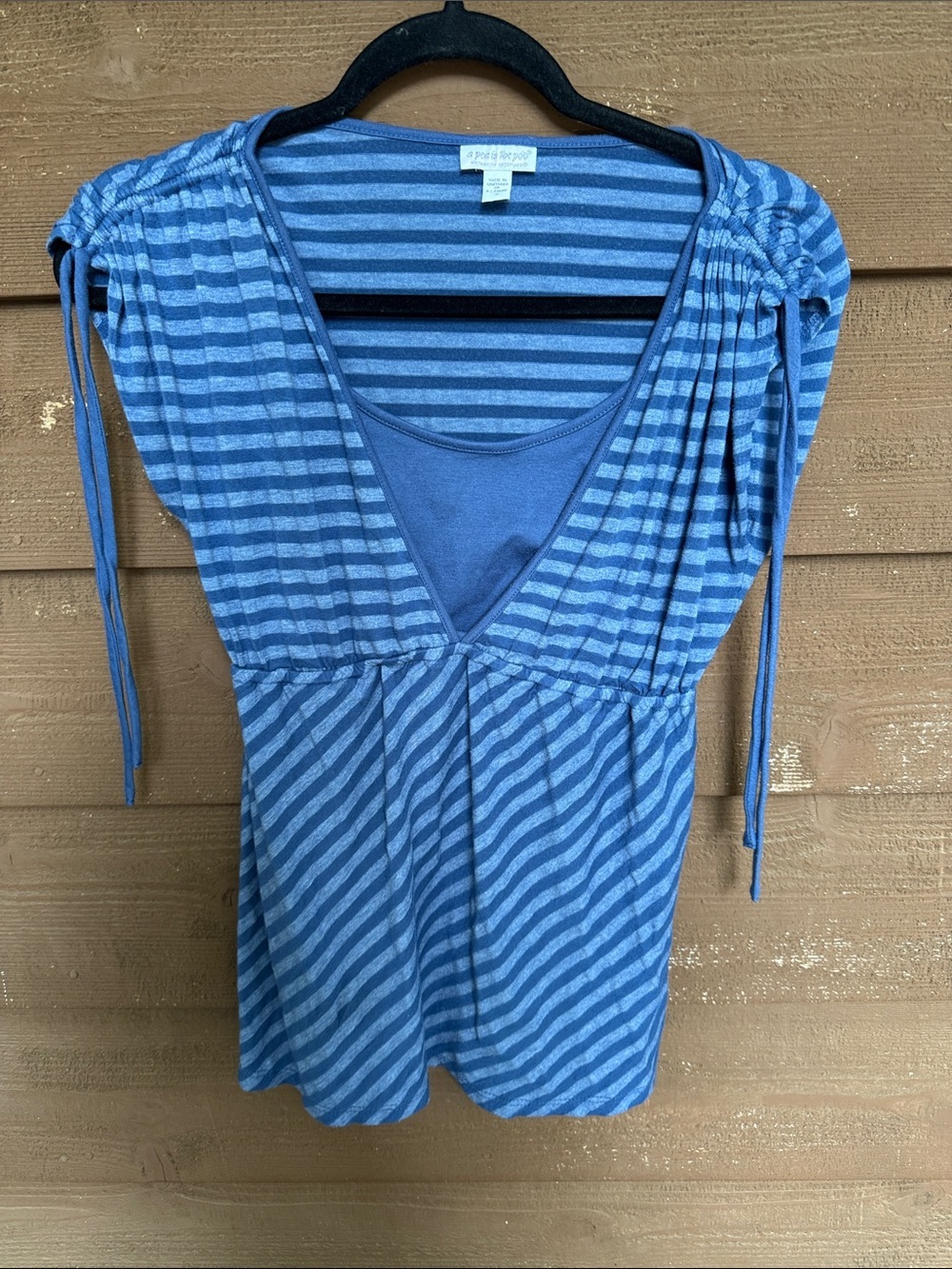 A Pea in the Pod Blue Striped Maternity Top size Small